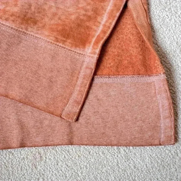 ❤️ Burnt Orange Crewneck Sweatshirt XS - Picture 6 of 7